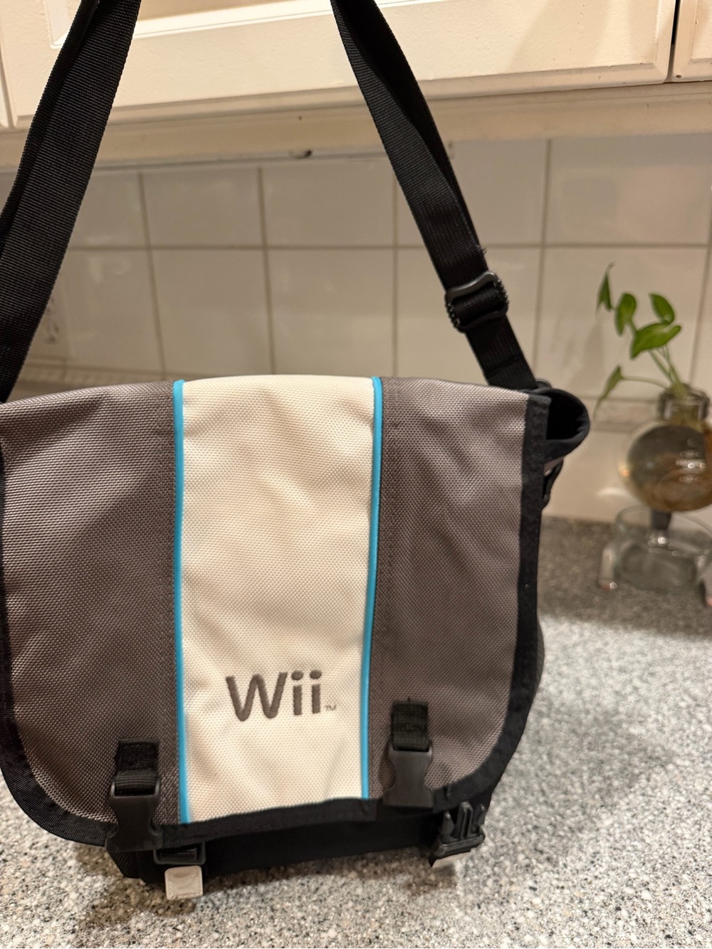 Official Nintendo Wii Console Travel Storage Carry Case Messenger Shoulder Bag